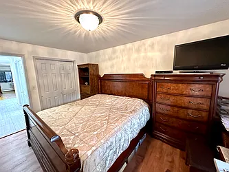 Rented by LRGNY Group, Inc.