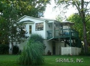 11244 Barton Ln, Dow, IL 62022