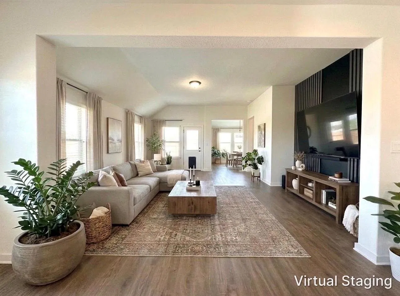 3 bed, 2.0 bath, 2161 sqft, $2,500 — Photo 2