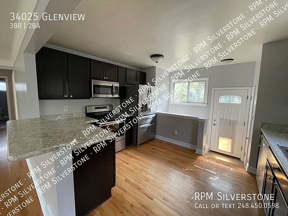 4th image of 34025 Glenview Dr