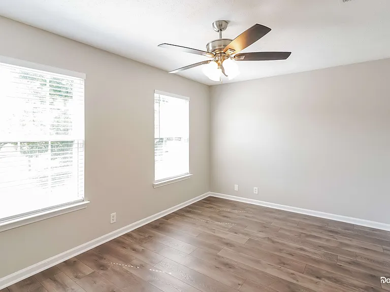 189 Bill Stewart Blvd — Photo 16