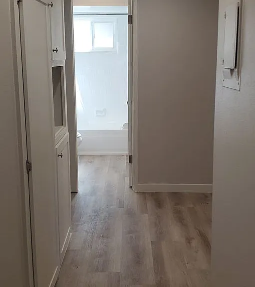 109 N Merrimac Dr — Photo 11