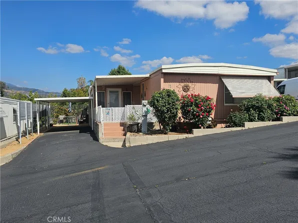 12995 6th St Spc 71, Yucaipa, CA 92399