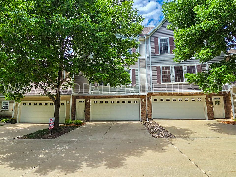 1st image of 4304 153rd Pl