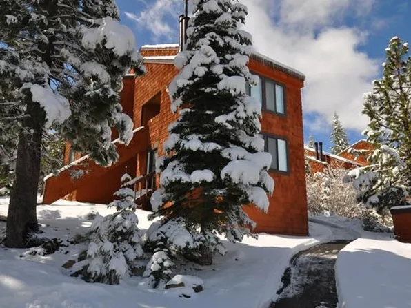 11711 Snowpeak Way #32B-1, Truckee, CA 96161