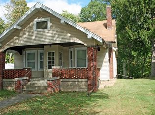 1284 East Ave, Elyria, OH 44035