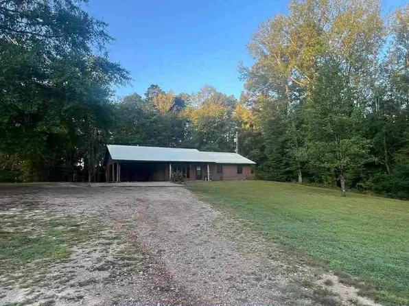 615 S Hill St, Amity, AR 71921