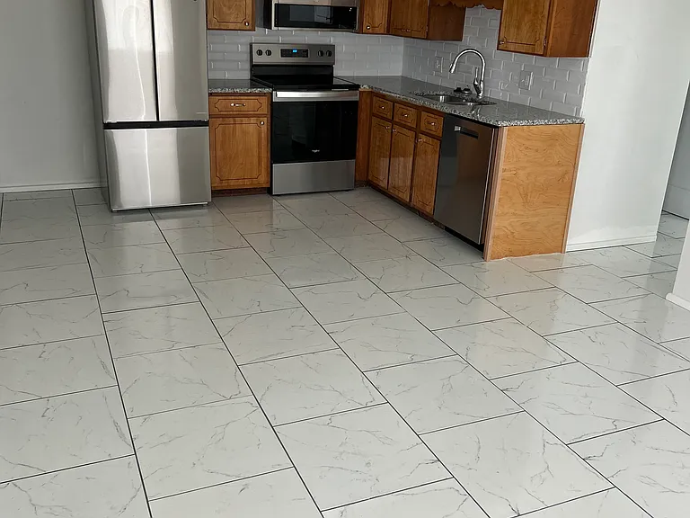 217 Anderson Ln #C — Photo 7