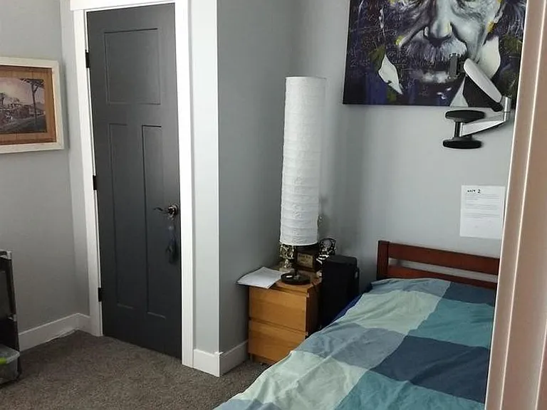 1702 Aaron Dr — Photo 11