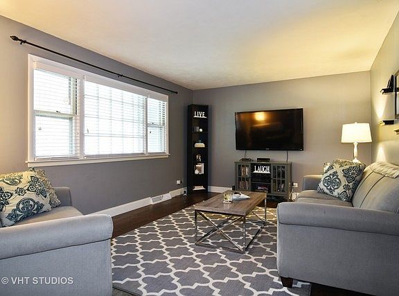 2nd image of 242 N Cady Dr