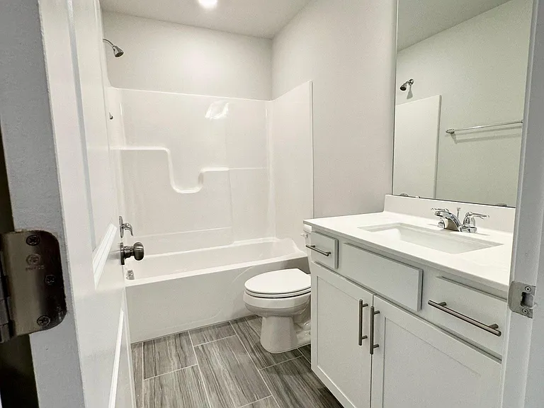 108 Jade Creek Dr — Photo 27