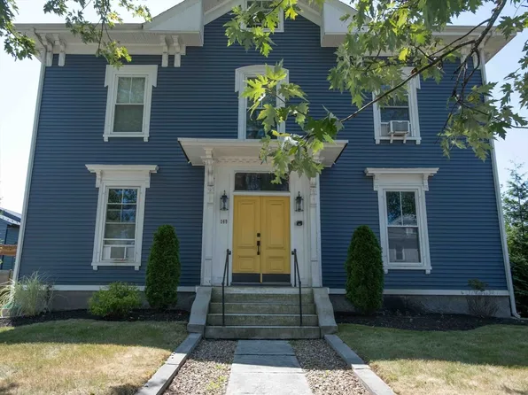149 High St APT 3, Danvers, MA 01923