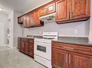 449 W 51st St #3R3, New York, NY 10019