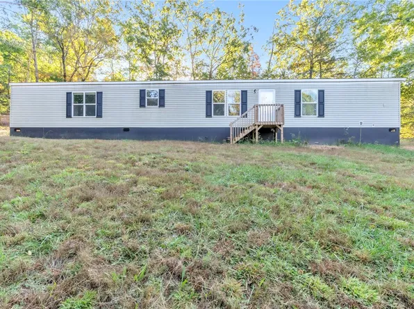 145 Bellwood Rd, Pickens, SC 29671