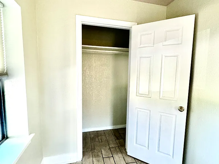 806 Kelley St #6 — Photo 14