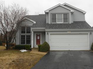 1592 Hunter Ct, Geneva, IL 60134