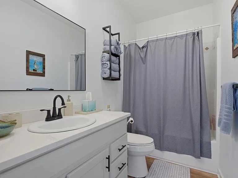 7238 Pirates Cove Ln — Photo 8