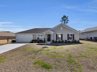 678 W Walkertown Dr, Dunnellon, FL 34434