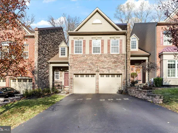 1272 Brookstone Dr, Garnet Valley, PA 19060