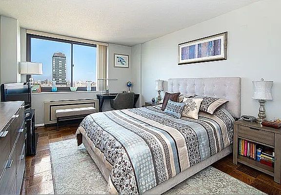 5th image of 275 W 96th St APT 29C