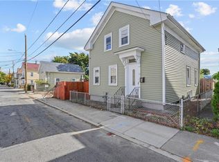 21 Vandewater St, Providence, RI 02908