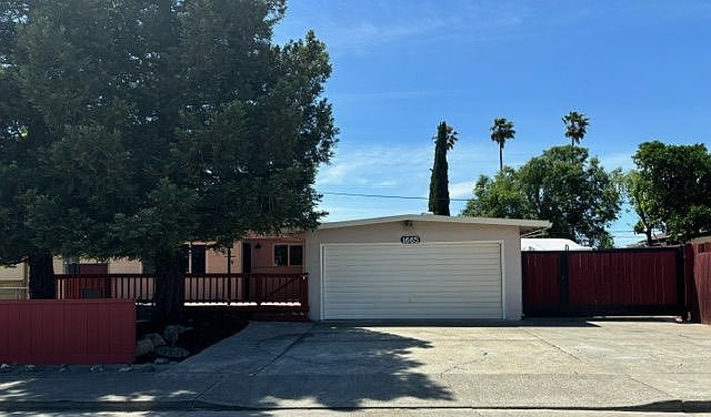 1st image of 1665 San Diego St