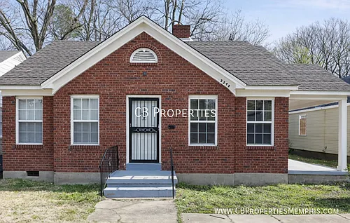 2370 Larose Ave Photo 1