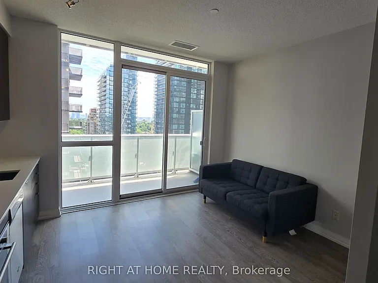 101 Erskine Ave #1506 — Photo 31