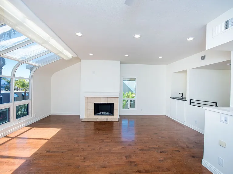 3299 Tempe Dr — Photo 12