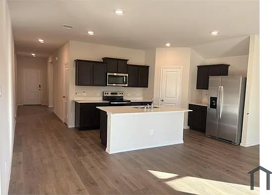 13188 Enclave Pkwy — Photo 4