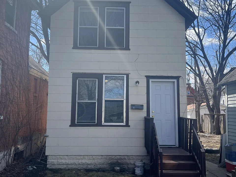 644 Thomas Ave