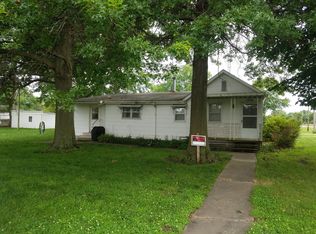 5022 State Route 13, Pinckneyville, IL 62274