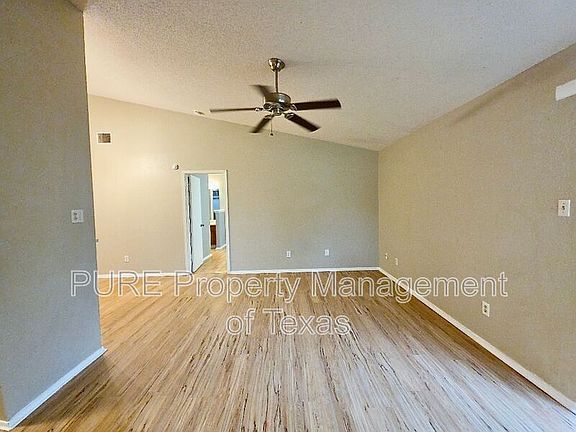 4th image of 12323 Patron Dr Building A