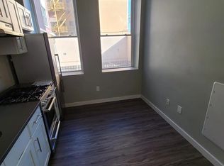 98 Clinton Ave #98, Newark, NJ 07114