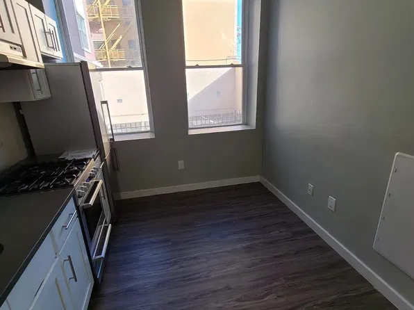 98 Clinton Ave, Newark, NJ