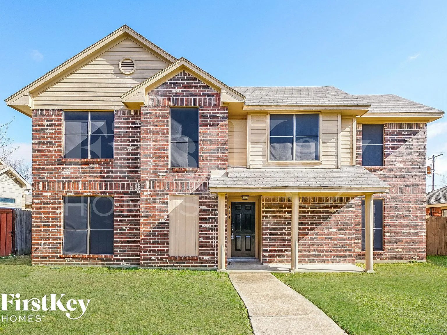 4 bed, 2.5 bath, 1766 sqft, $2,025 — Photo 1