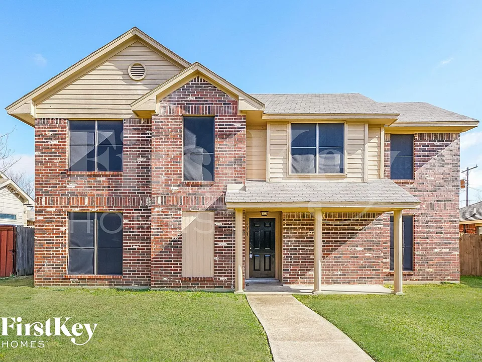 3934 Cochise Dr
