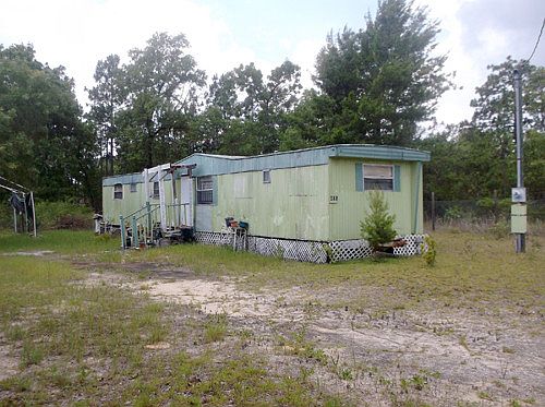 2nd image of 105 Warsaw St