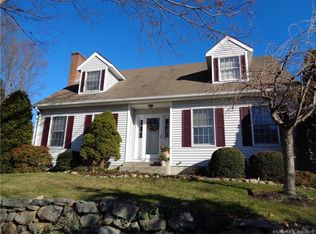 126 Windwood Way, Groton, CT 06355