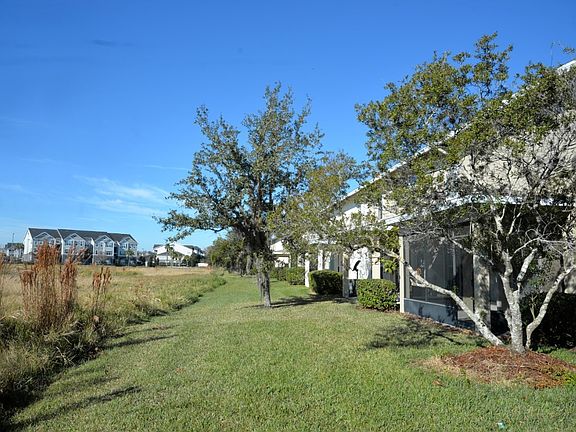 4th image of 5460 Caramella Dr #1