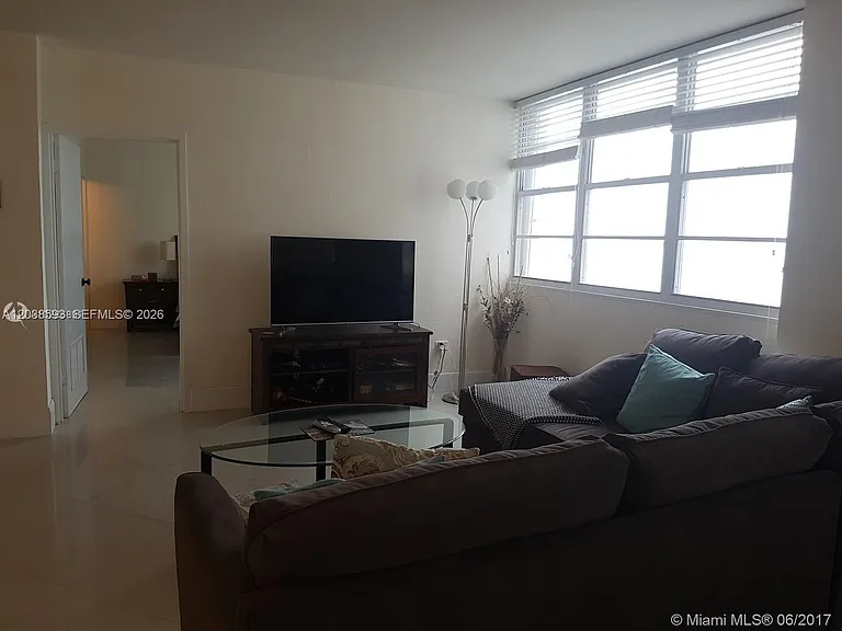 801 Brickell Bay Dr #765 — Photo 12