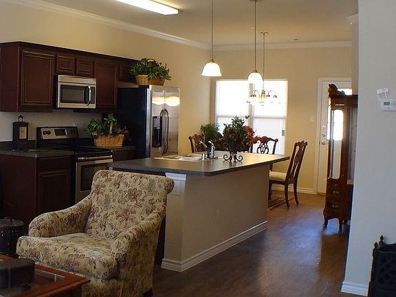 4th image of 5516 Dolores Pl