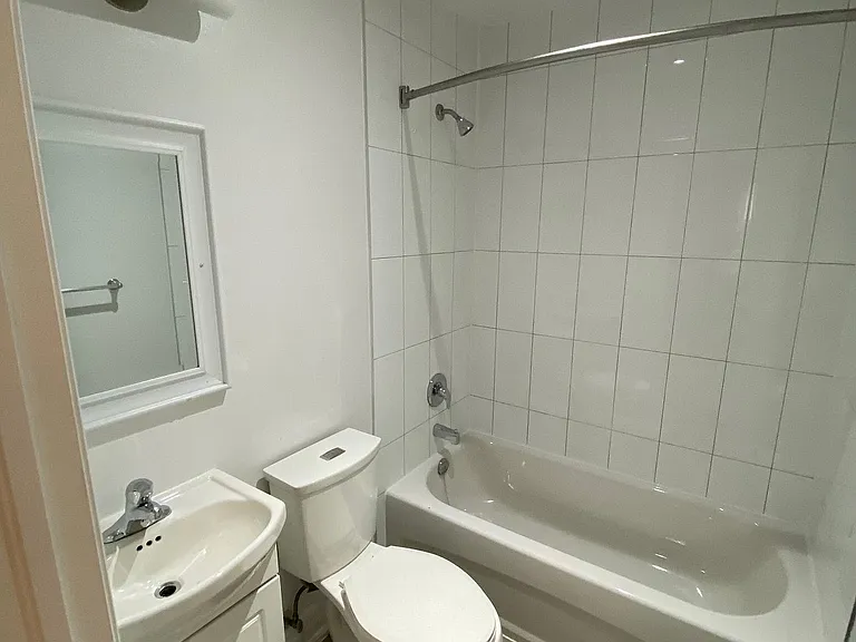 48 Station Rd #2 — Photo 10