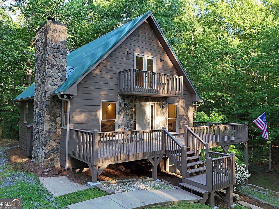 1st image of 44 Monet Dr