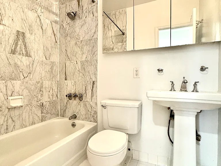 67 E 3rd St #3D — Photo 5
