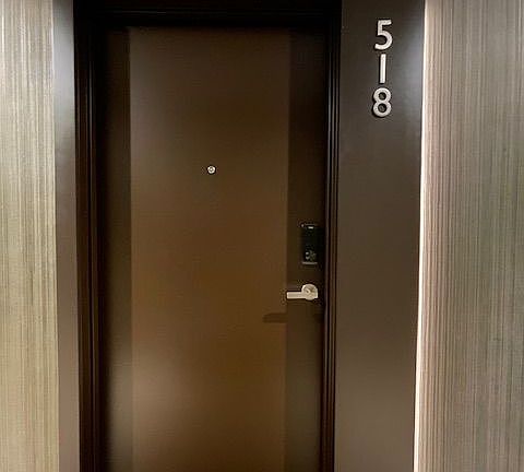 3rd image of 448 Burnhamthorpe Rd W #518