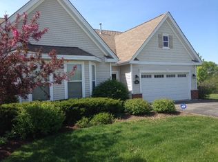 327 W Eagle Ct, Waukegan, IL 60087