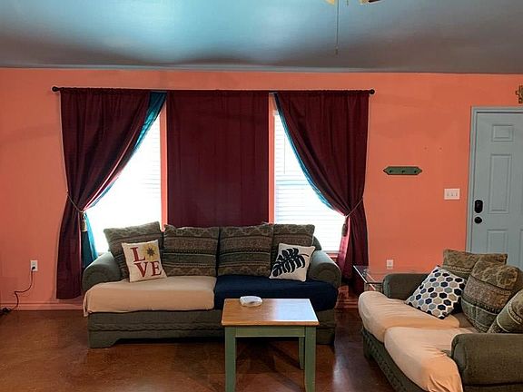 2nd image of 1024-1028 Egret Ln