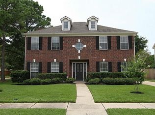 7803 Leaf Point Ct, Houston, TX 77095