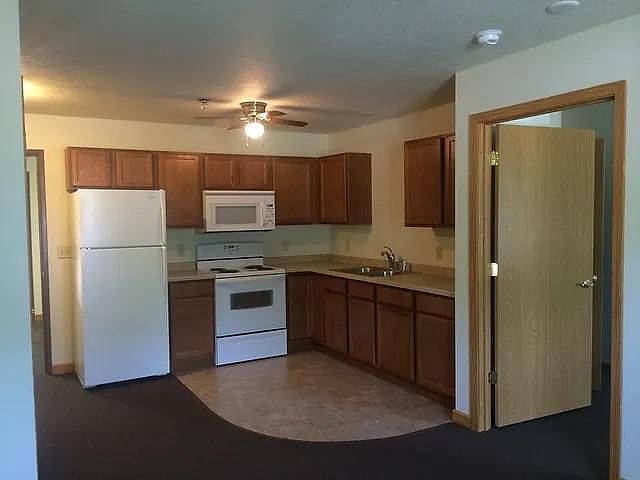 1st image of 1220 Grant Ave #3